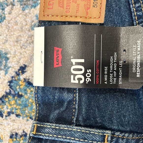 NWT Levi’s 501 90’s button fly jeans. Mid-rise, loose through the hip & thigh - Picture 6 of 7